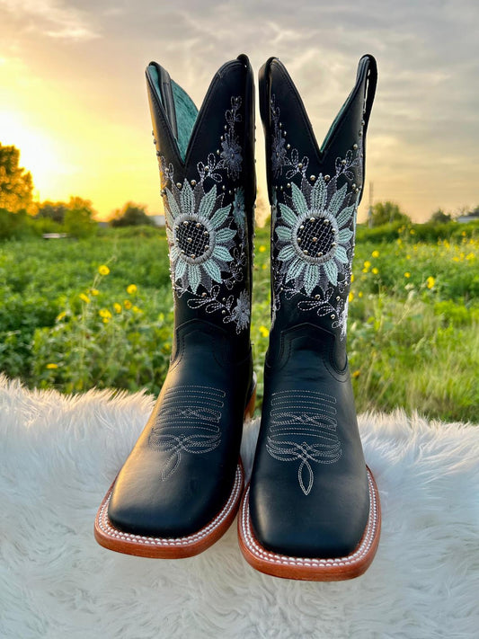 Sunflower black lady’s boots