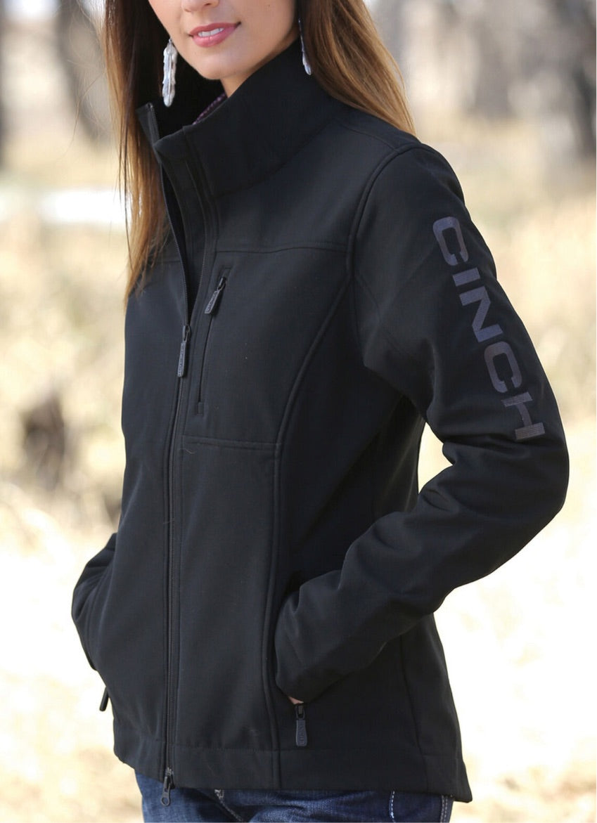 Cinch Women's Softshell Jacket w/Concealed Carry Pocket
